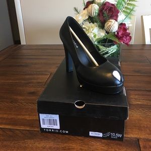 COPY - Peep toe platforms